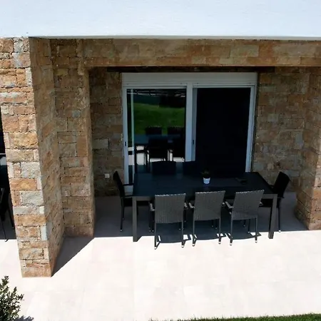 Martini * Nikiti (Sithonia)